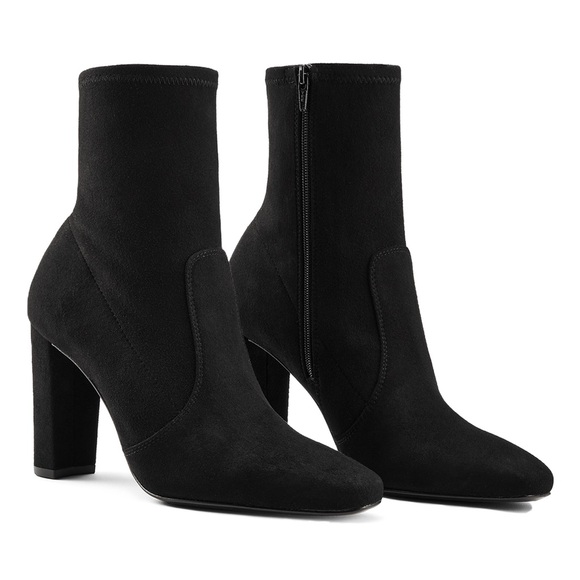 Inez Paz 90 Stretch in black suede size 9